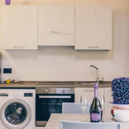 189 - Casa Centro, 350metri Dal Mare Διαμέρισμα *