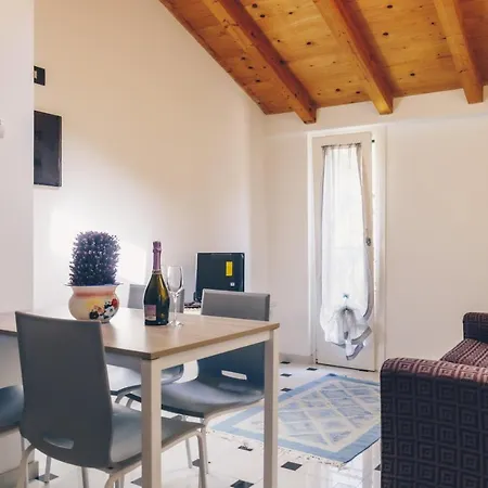 189 - Casa Centro, 350metri Dal Mare Bordighera