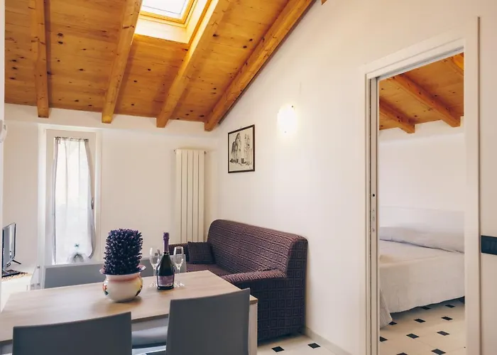 189 - Casa Centro, 350metri Dal Mare Apartamento Bordighera